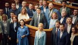 Заразившийся коронавирусом Разумков сегодня фотографировался с нардепами, все были без масок, - Братущак. ФОТО