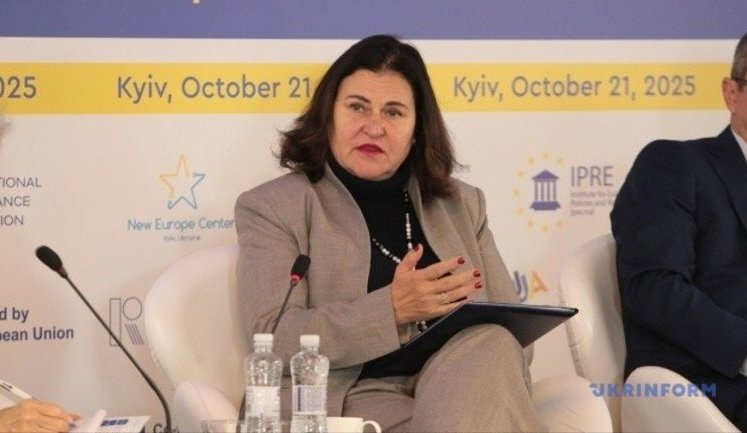 Євросоюз допоможе Чернігову подолати наслідки атак на енергетику, – посол ЄС