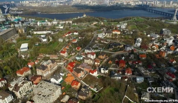 Полученная по схеме земля Порошенко выставлена на продажу, – СМИ. ВИДЕО