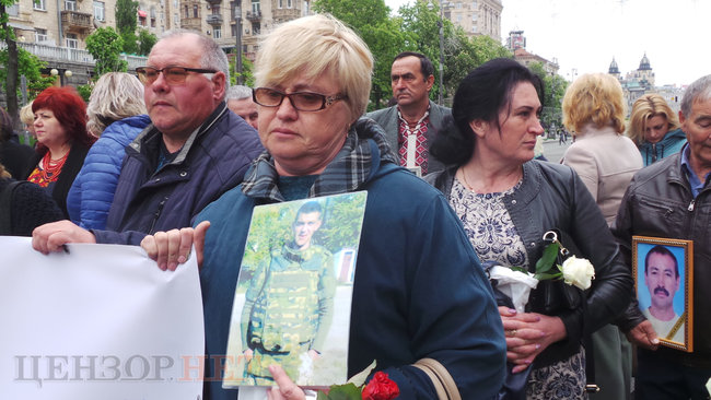 Марш памяті полеглих захисників України відбувся в Києві 15