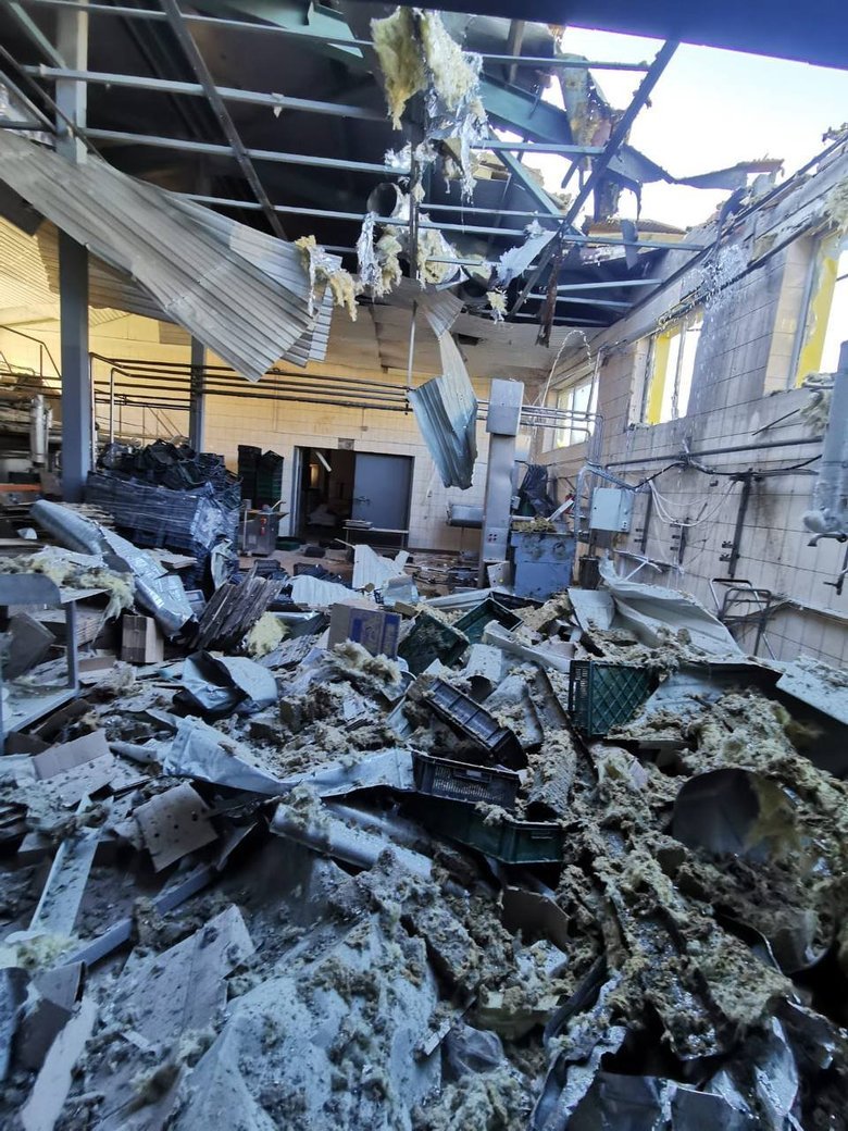 Росія зруйнувала Богодухівський молокозавод на Харківщині