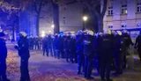 У Польщі загострилася політична криза через Конституційний трибунал. Опозиція заявила про спробу "перевороту", Навроцький перервав закордонний візит