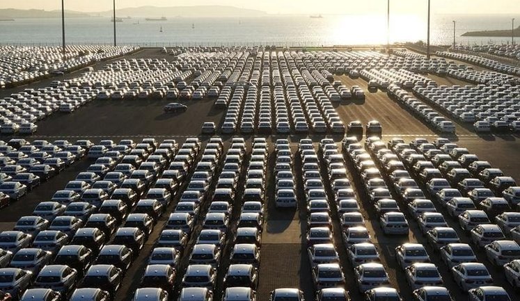 Українці придбали рекордну кількість нових авто за останні 11 місяців. Які моделі найпопулярніші?