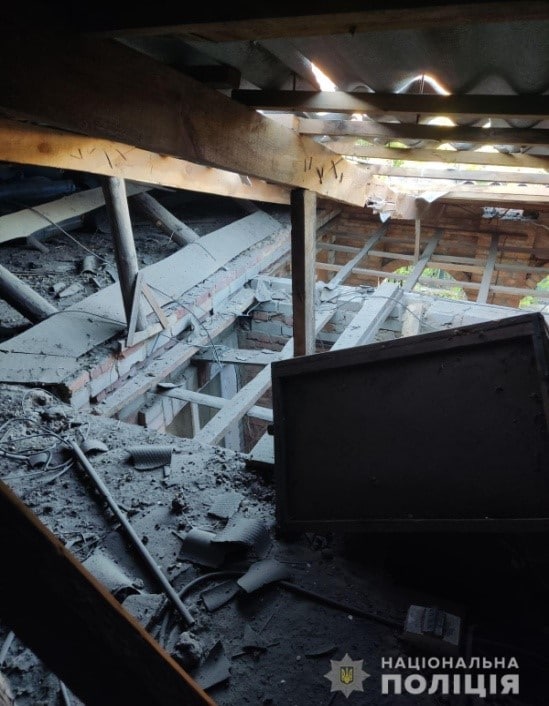 Consequences of enemy shelling in Zaporizhzhia region: rashists destroyed and damaged houses of civilians 05