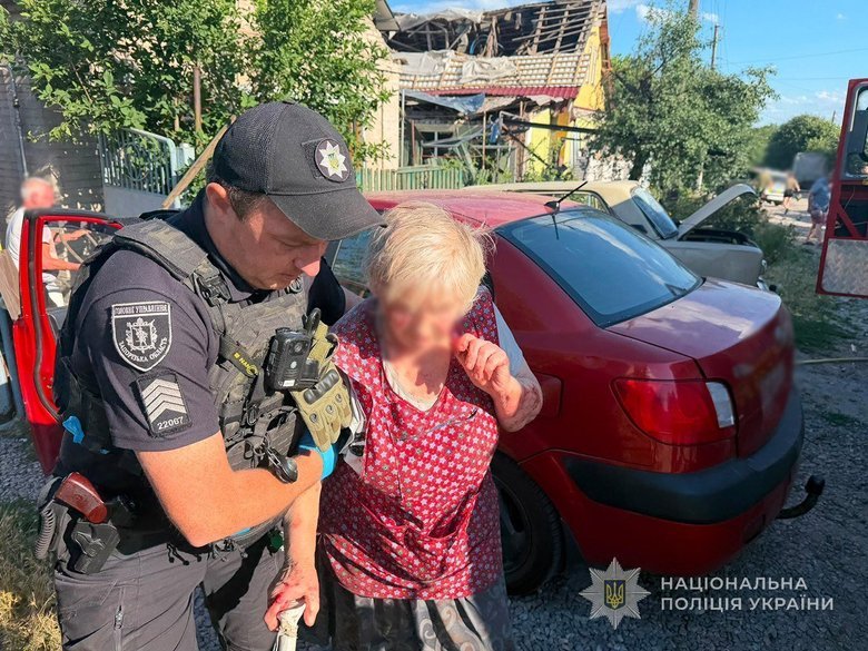 За добу РФ атакувала Запорізьку область 1053 рази: постраждали 12 людей