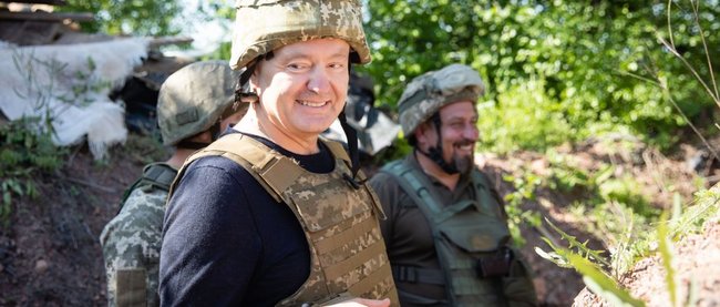 10 ОГШБр отримає повний комплекс оптичної розвідки, - Порошенко 01