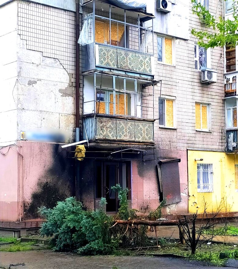 Последствия вражеских обстрелов Херсонщины 03