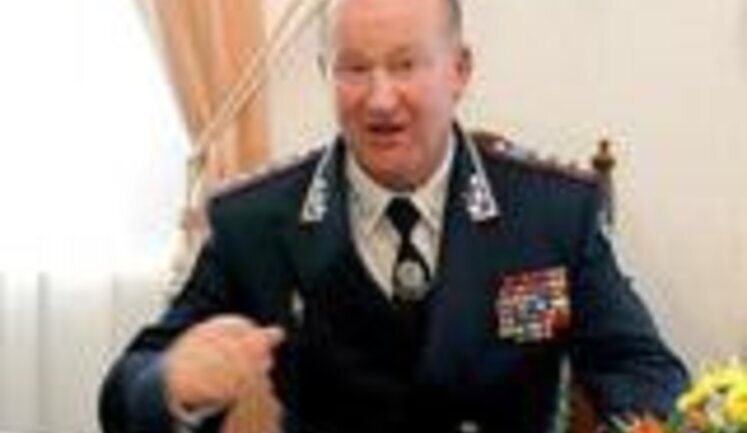 Беглый Билоконь возвращается в Украину и уже отправил домой лошадей и трех алабаев