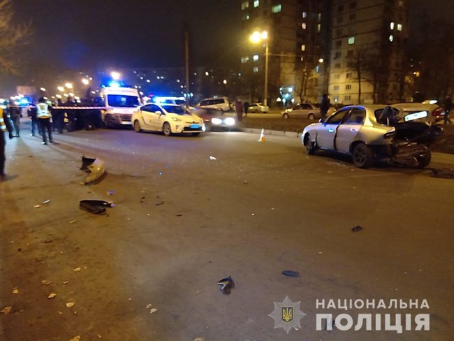 Пьяный водитель иномарки спровоцировал ДТП и устроил драку с патрульными в Харькове, - Нацполиция 03