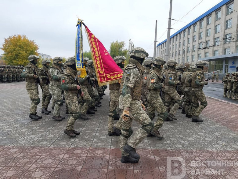 У Сєверодонецьку вперше відбувся військовий парад 01