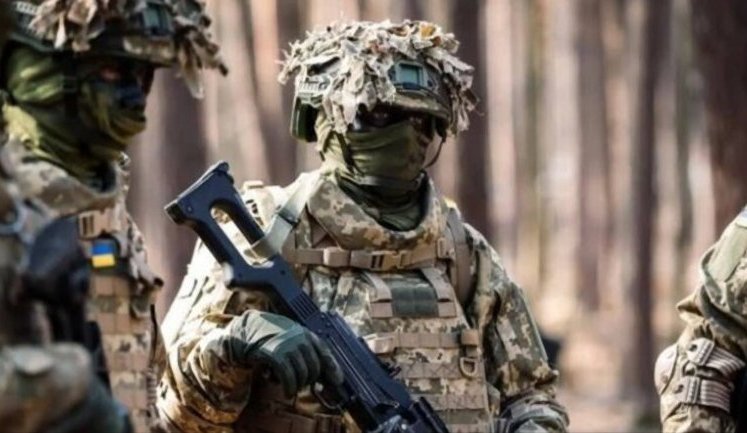 Рада продовжила строки оформлення посвідок на проживання для іноземних військових