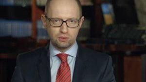 С 1 мая Кабмин проведет первый этап повышения соцстандартов - на 6%, - Яценюк. ВИДЕО