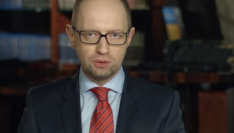 С 1 мая Кабмин проведет первый этап повышения соцстандартов - на 6%, - Яценюк. ВИДЕО