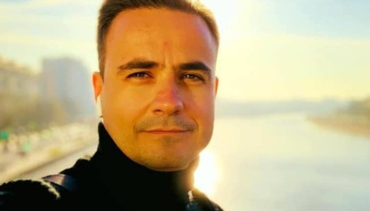 Головний маркетолог Fozzy Group Баранський, який підтримує Басту, в соцмережах приписав українцям сільську тупість і стібається зі слова "гідність"