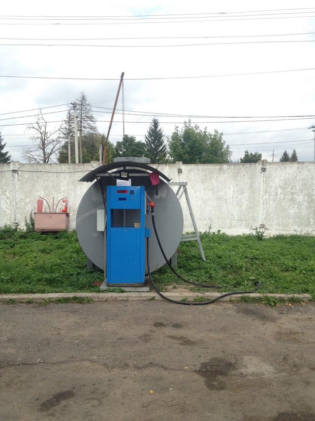 Налоговики на Ривненщине пресекли работу двух незаконных автозаправок 03 Налоговики на Ривненщине пресекли работу двух незаконных автозаправок 03