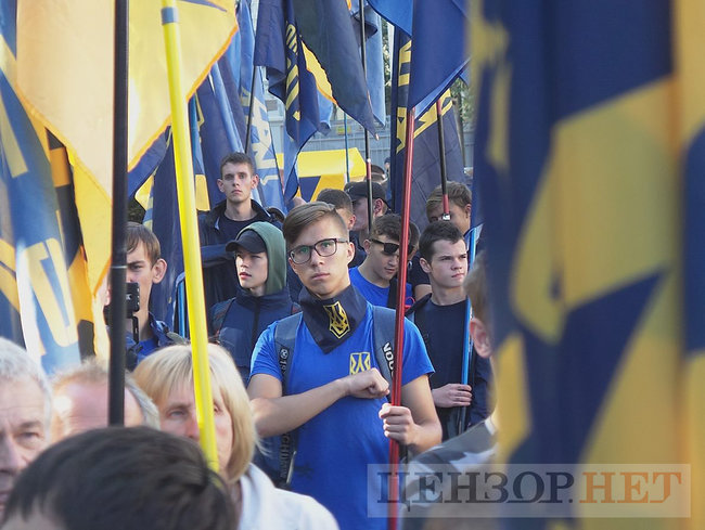 Президент обіцяв, - Нацкорпус пікетує Раду з вимогою спрощення процедури отримання громадянства учасниками АТО 23