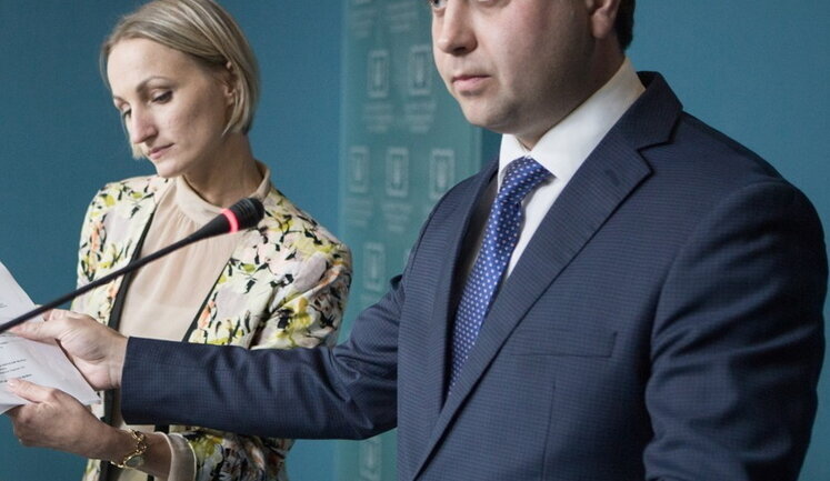 Зеленский назначил главой Винницкой области зятя бизнес-партнера по "Лиге смеха"