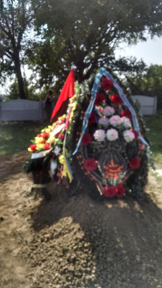Українського воїна Артура Безсмертного (позивний Ронін) поховали в Дніпропетровській області 03