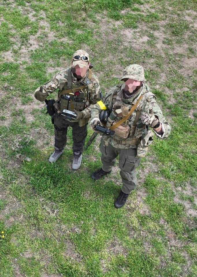 Волонтери збирають кошти на пікап для батальйону Реванш 08