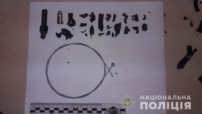 Неизвестные взорвали и обокрали банкомат в Харькове, - полиция 03