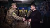 Зеленський заслухав доповіді про Курщину та нагородив воїнів