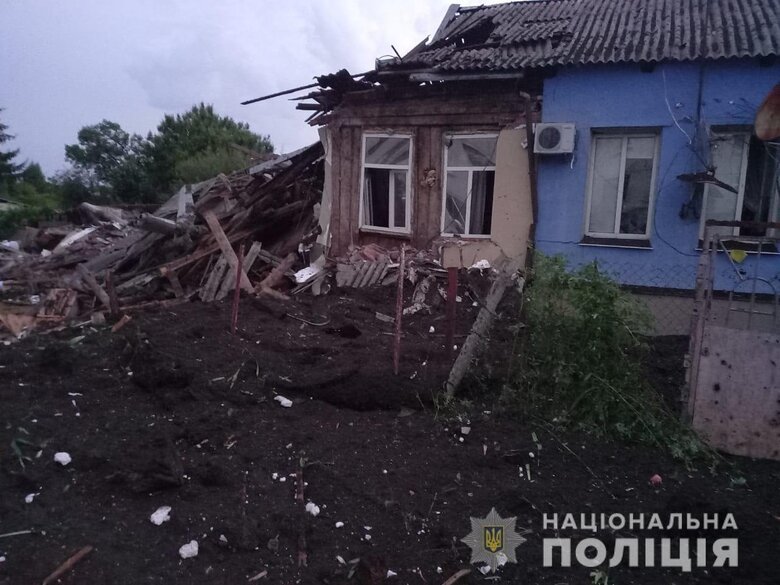 Последствия ночного ракетного удара по гражданским объектам россиянами в Харькове 03