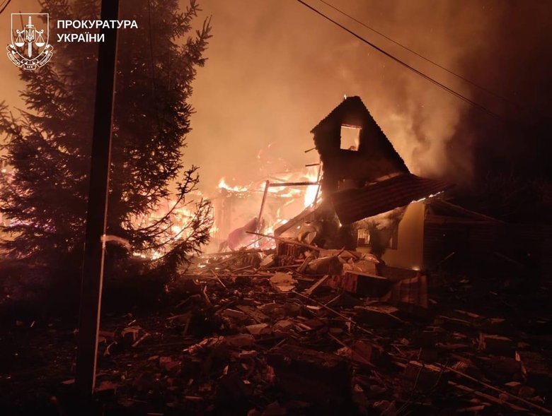 Russian drones attacked Kharkiv region: a woman was injured, fires broke out in two districts