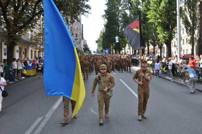 Марш захисників України відбувся в центрі Києва 96