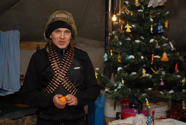 Товариш по службі загиблого прапорщика, бійця Альфи Юрія Журавльова: Юра воював із кулеметом російського виробництва Печеніг, який знайшли під Дебальцевим, навіть дав йому імя Стасик 02 Товариш по службі загиблого прапорщика, бійця Альфи Юрія Журавльова: Юра воював із кулеметом російського виробництва Печеніг, який знайшли під Дебальцевим, навіть дав йому імя Стасик 02