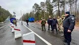Вчорашня поява "туристів" на Чернігівщині свідчить про намагання прощупати рівень захищеності наших кордонів, - Клименко. ФОТОрепортаж