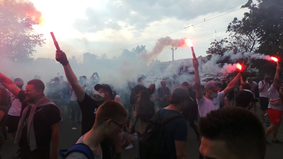 Мітингувальники під судом над Стерненком перекрили вулицю Дегтярівську 07