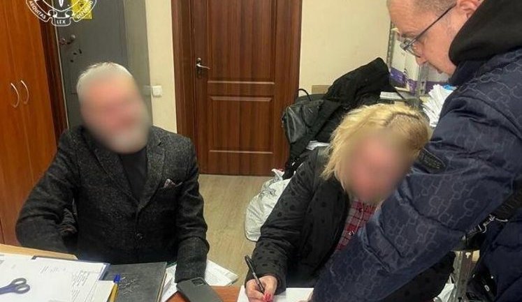 $5000 за "болезнь": в Киеве разоблачили врачей НАМН Украины, которые помогали избегать призыва