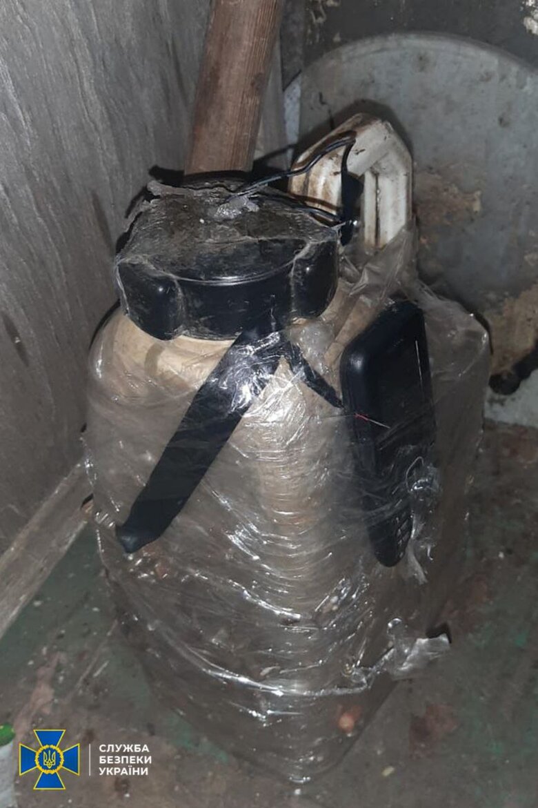 SBU detains men planning terrorist attacks in Dnipro region