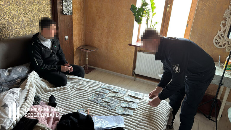ДБР викрило схему розкрадання пального у військовій частині на Рівненщині