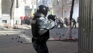 Комитет Рады в понедельник проведет внеочередное заседание для рассмотрения законопроектов, необходимых для расследования дел Майдана, - "слуга народа" Ионушас