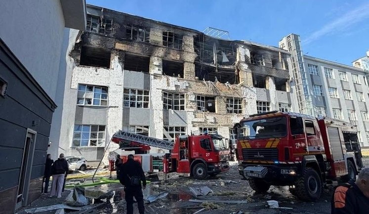 Зеленський про атаки РФ на дата-центри: оперативно протидіємо цьому, є рішення Ставки