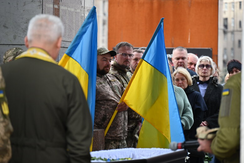 У Києві попрощалися з командиром роти стрілецького батальйону Олександром Пастухом (Добрим), який загинув у бою проти рашистів на Луганщині 17