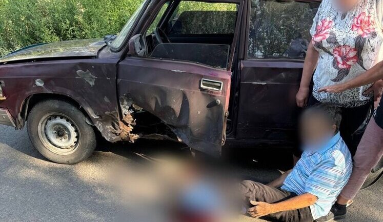 Четверо человек пострадали в результате атаки дрона по автомобилю в Купянске. ФОТО
