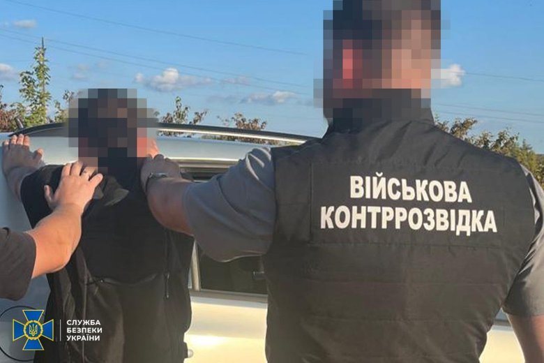 Коригувальника ударів РФ затримали у Хмельницькому. Що відомо?
