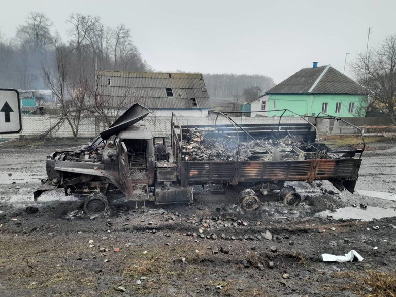 У районі Гомеля фіксується скупчення російських сил. Це нова техніка та Іскандери, направлені на Україну. Як живе Чернігівщина через тиждень після відступу росіян 02