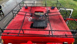Спасатели попали под повторный вражеский обстрел на Днепропетровщине: поврежден автомобиль. ФОТОРЕПОРТАЖ