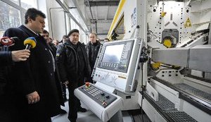 Турчинов: "В України тепер є унікальна технологічна лінія з виробництва ракетних корпусів". ФОТОрепортаж+ВІДЕО