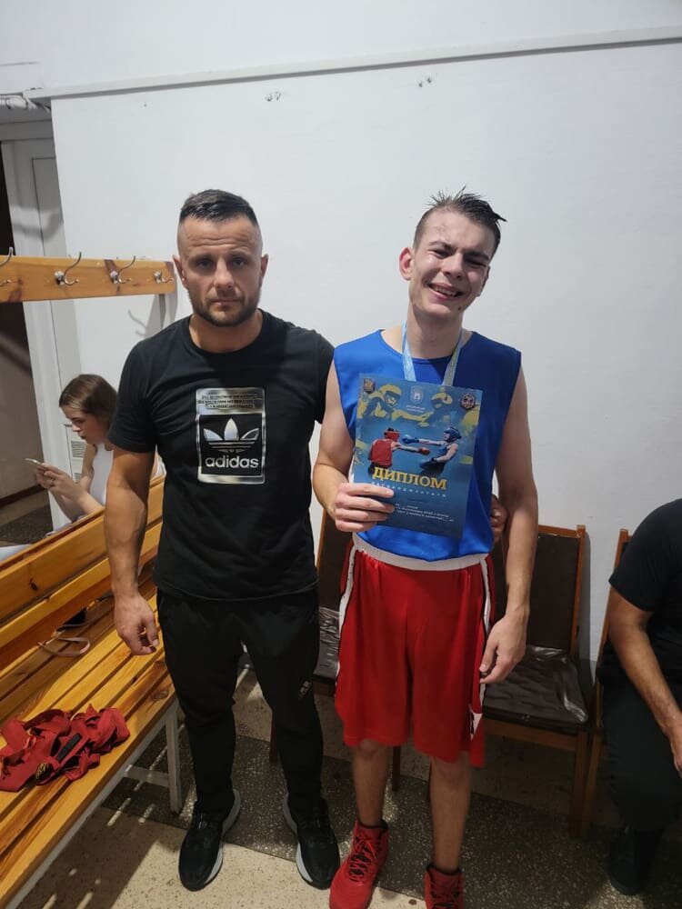Допомога 16-річному Тимофію, який пережив надважкий інсульт