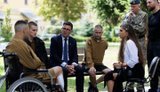 Британський прем’єр відвідав поранених українських військових. ФОТО