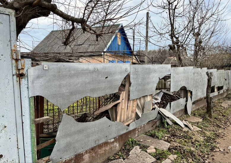 Russians shelled Nikopol with artillery: Two men were wounded 08