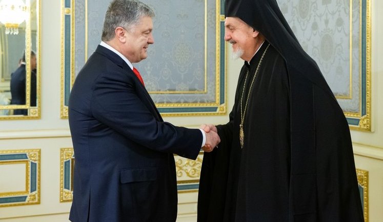 Вселенський патріархат запевнив Порошенка в підтримці України і нової Православної церкви. ФОТО