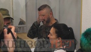 Засідання суду стосовно Дугарь і Антоненка несподівано призначили сьогодні на вечір