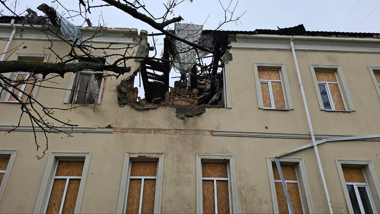 Consequences of Russian attack on Kherson: Educational institution was hit 05 Consequences of Russian attack on Kherson: Educational institution was hit 05