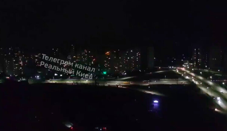Момент відключення електроенергії в Києві. ВIДЕО