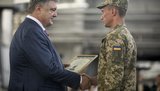 Порошенко передав ЗСУ сертифікати на новітні вітчизняні радіолокаційні станції виробництва "Іскра". ВIДЕО